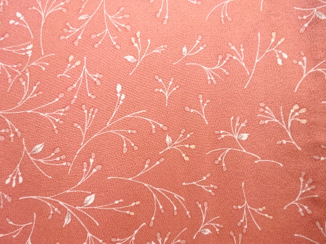  蕾模様小紋着物